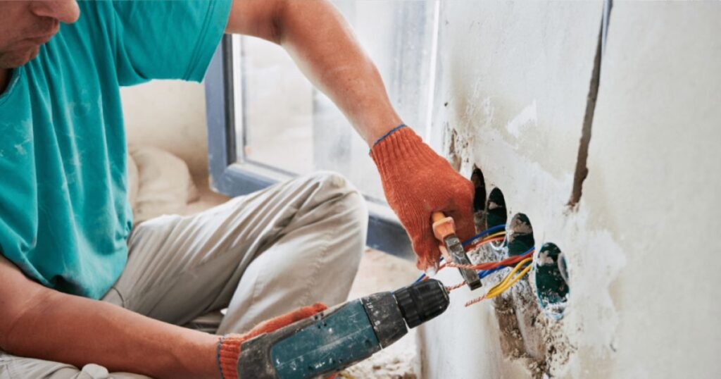 Vernieuwen van elektriciteitselementen in de woning